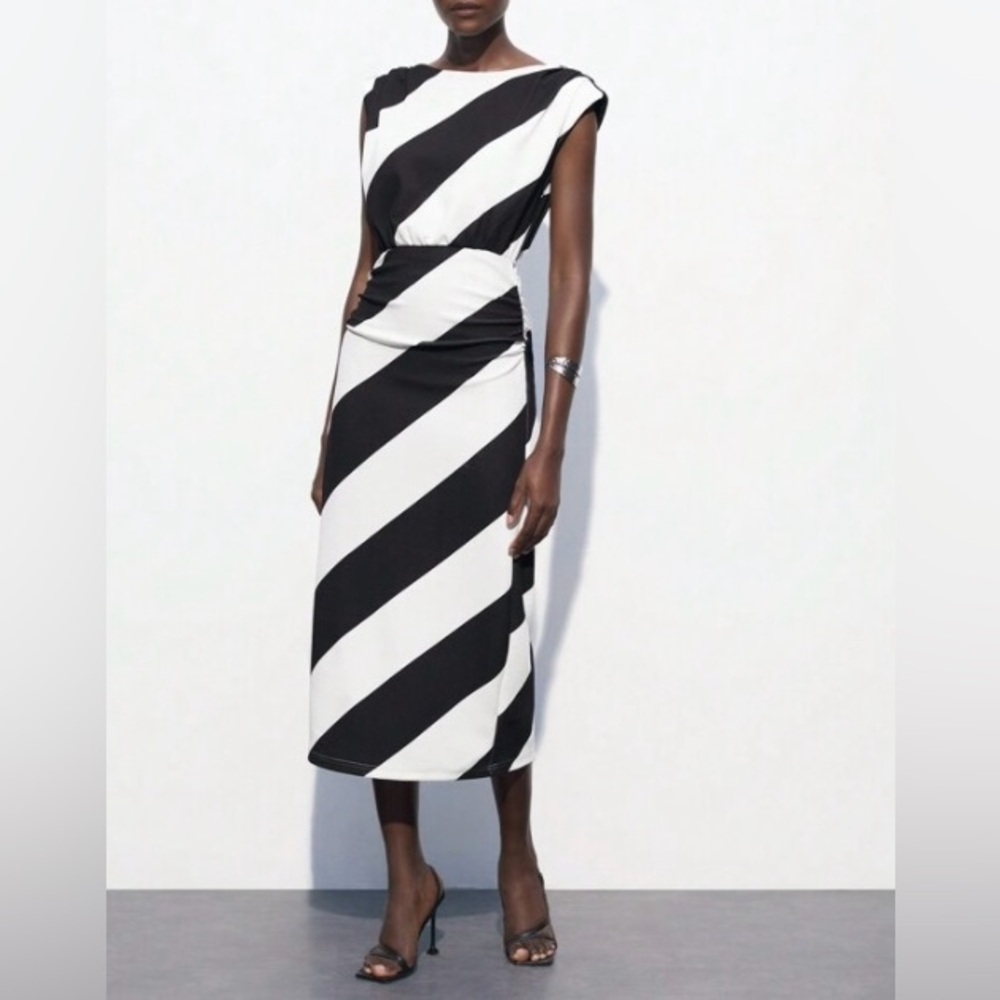 Black and white dress